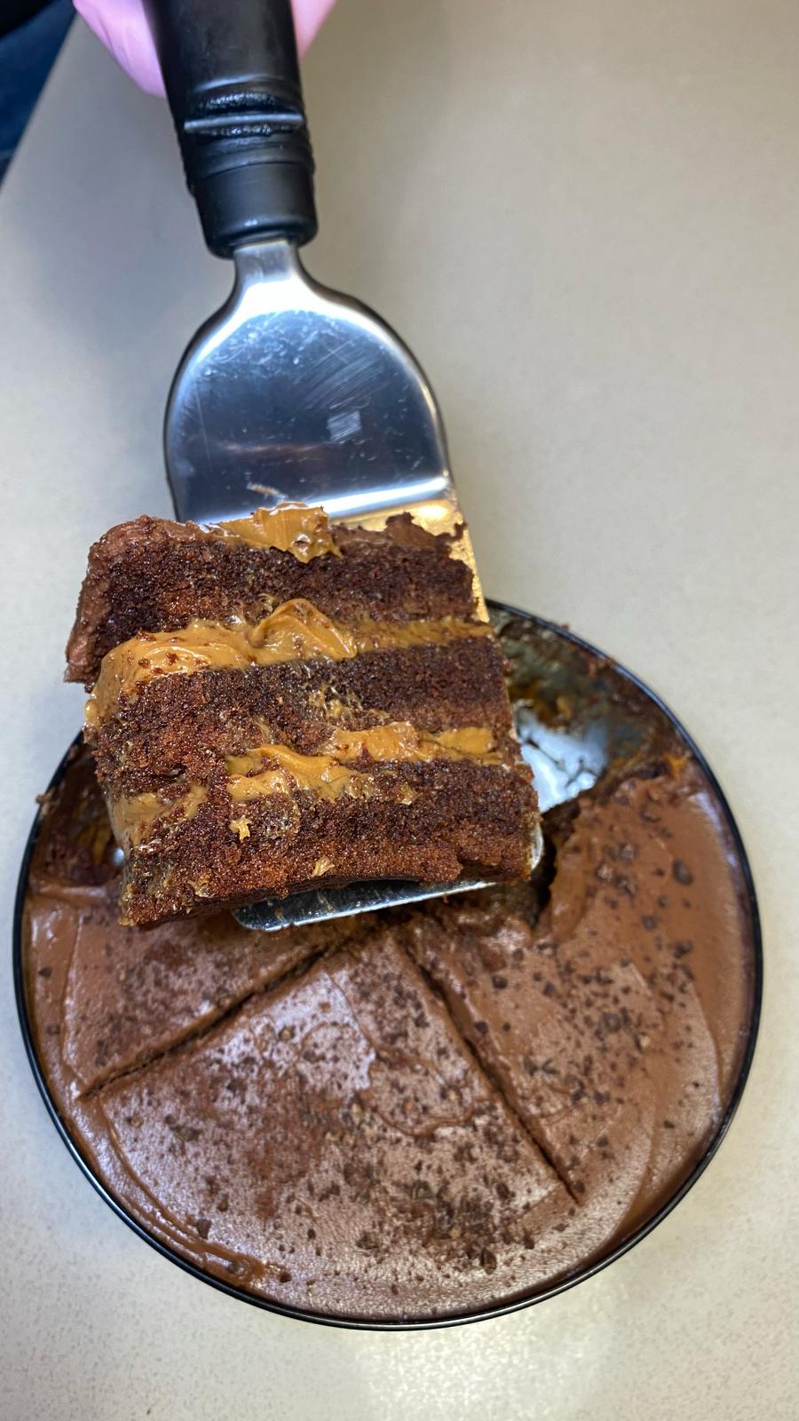 Chocolate cake ( 7 inches)